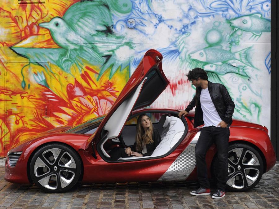  Renault DeZir Concept 2010 года  (фото 22 из 56)